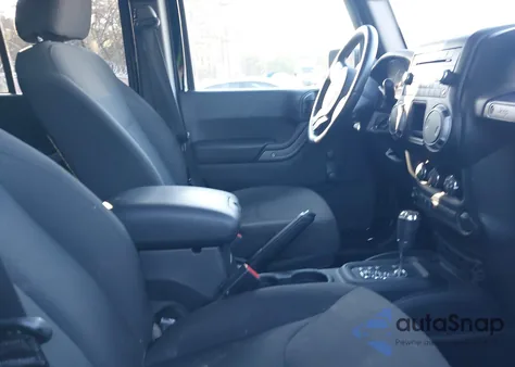 2017 Jeep Wrangler Unlimited Sport 4X4 from USA, damaged, VIN 1C4BJWDG9HL509918